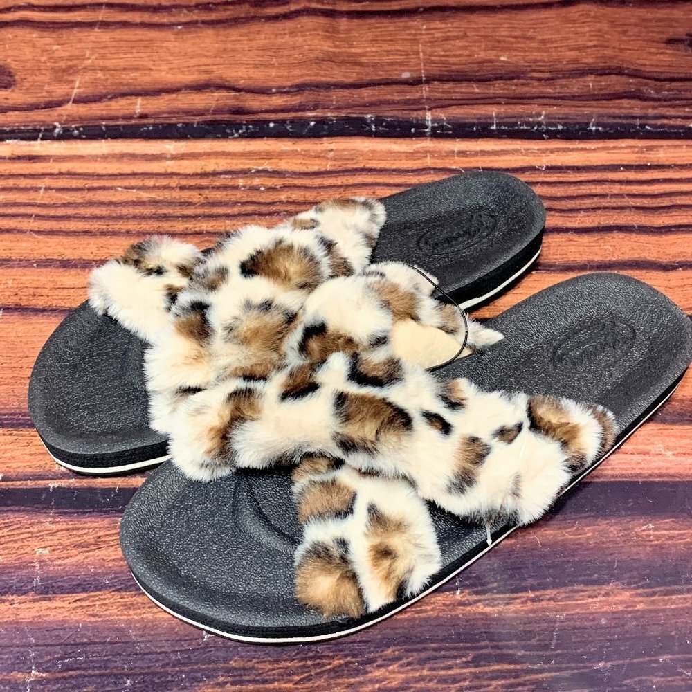 Fuzzy Leopard Slides Size 8.5 - Picture 2 of 8